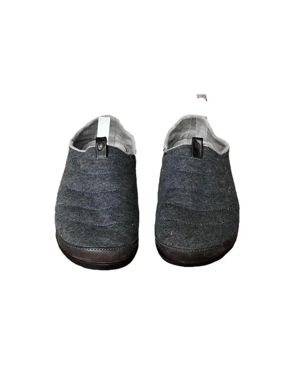 OluKai Mahana Slippers Mens 9 Gray Quilted Slip On Convertible Heel Indoor